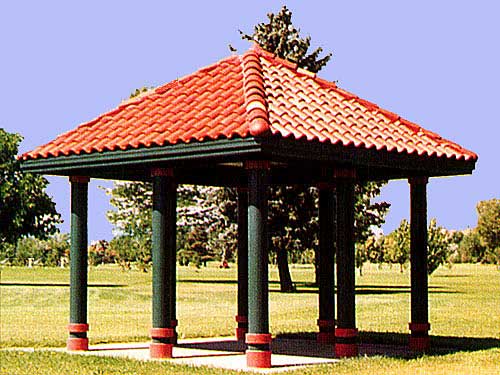 Skylark Shelter Systems - Renaissance Waiting Shelter ST-4